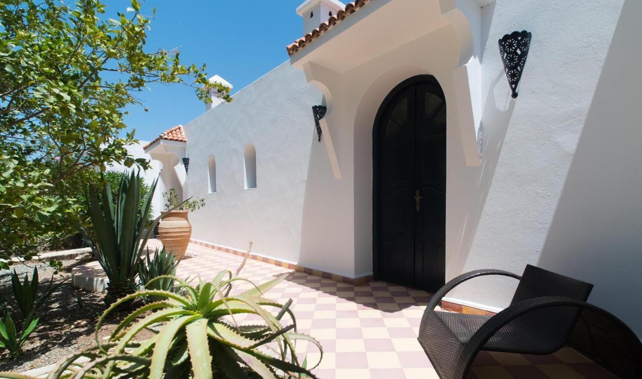 Villa Amaryllis Al Ghar Exterior photo